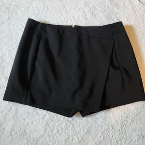 EXPRESS Black Mini Skirt Skort Women's Size 2‎